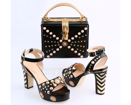 Combo of handbag and footwear