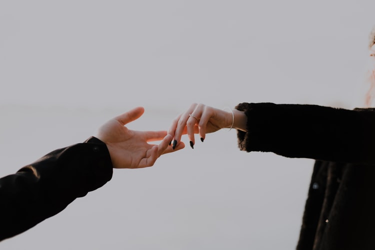 Couple Holding Hands Picture on Valentine's day