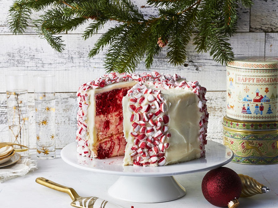 Christmas Red Velvet Cake
