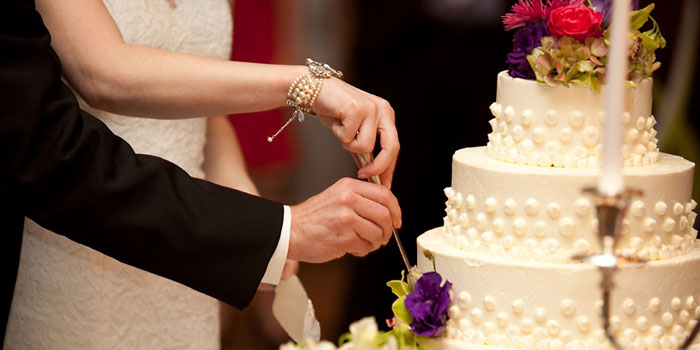 10 Best Cake Ideas For Anniversary Celebration In Dubai!!