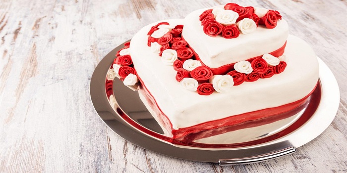 Heart-Shaped Anniversary Cakes