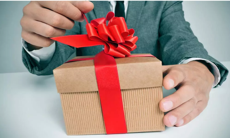 7 Best Gifts for Husband that You Can Buy Online!