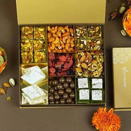 Assorted Sweets n Dry Fruits Big Box