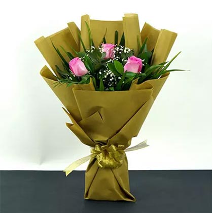 Splendid Pink Rose Bouquet