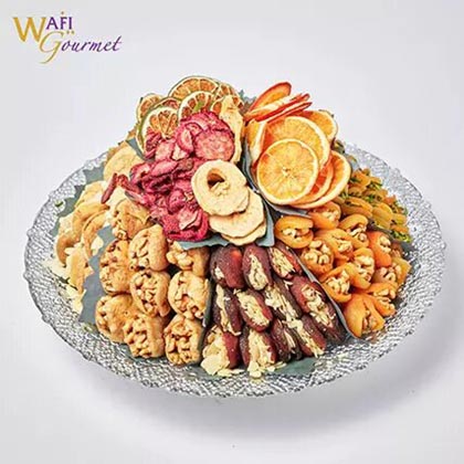 Assorted Platter of Stuffed Fig and Dried Fruit