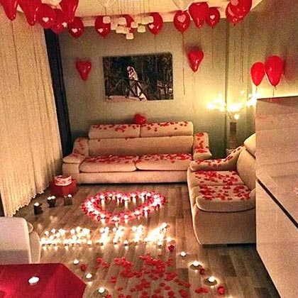 Romantic Decor Of Balloons and Candles